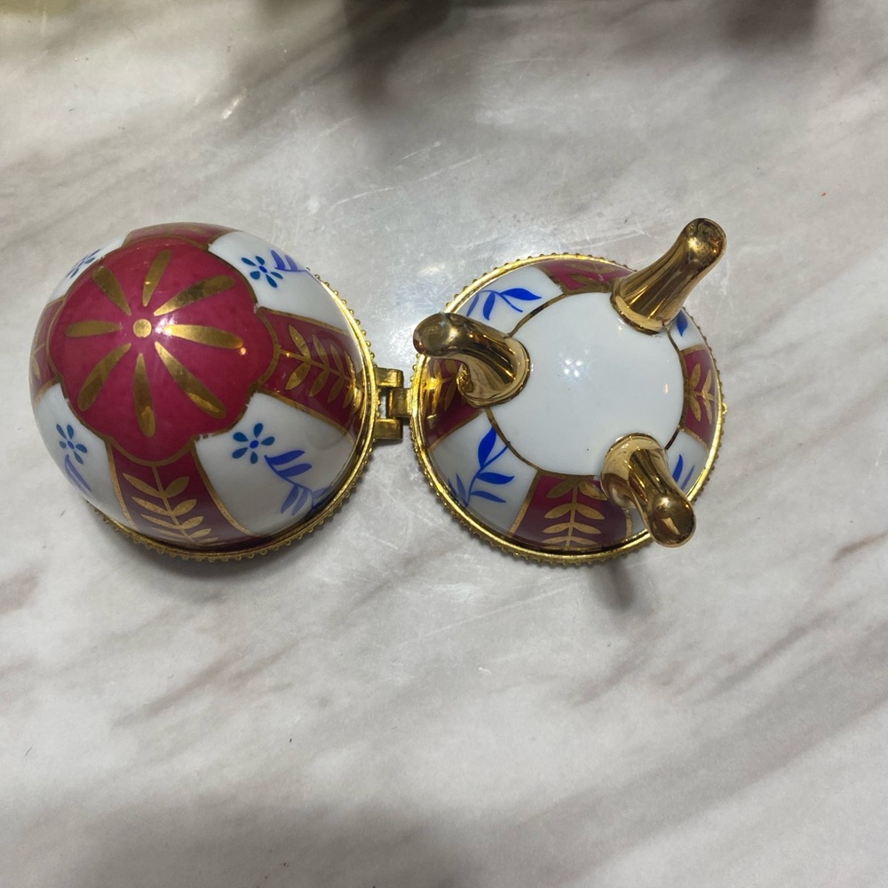 Collectible Porcelain Hand-Painted Egg - Picture 6 of 15